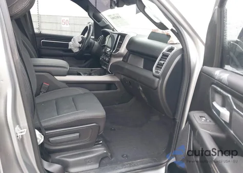 2025 Ram 1500 Big Horn 4X2 5'7 Box z USA, uszkodzony, nr VIN 1C6RREFPXSN674068